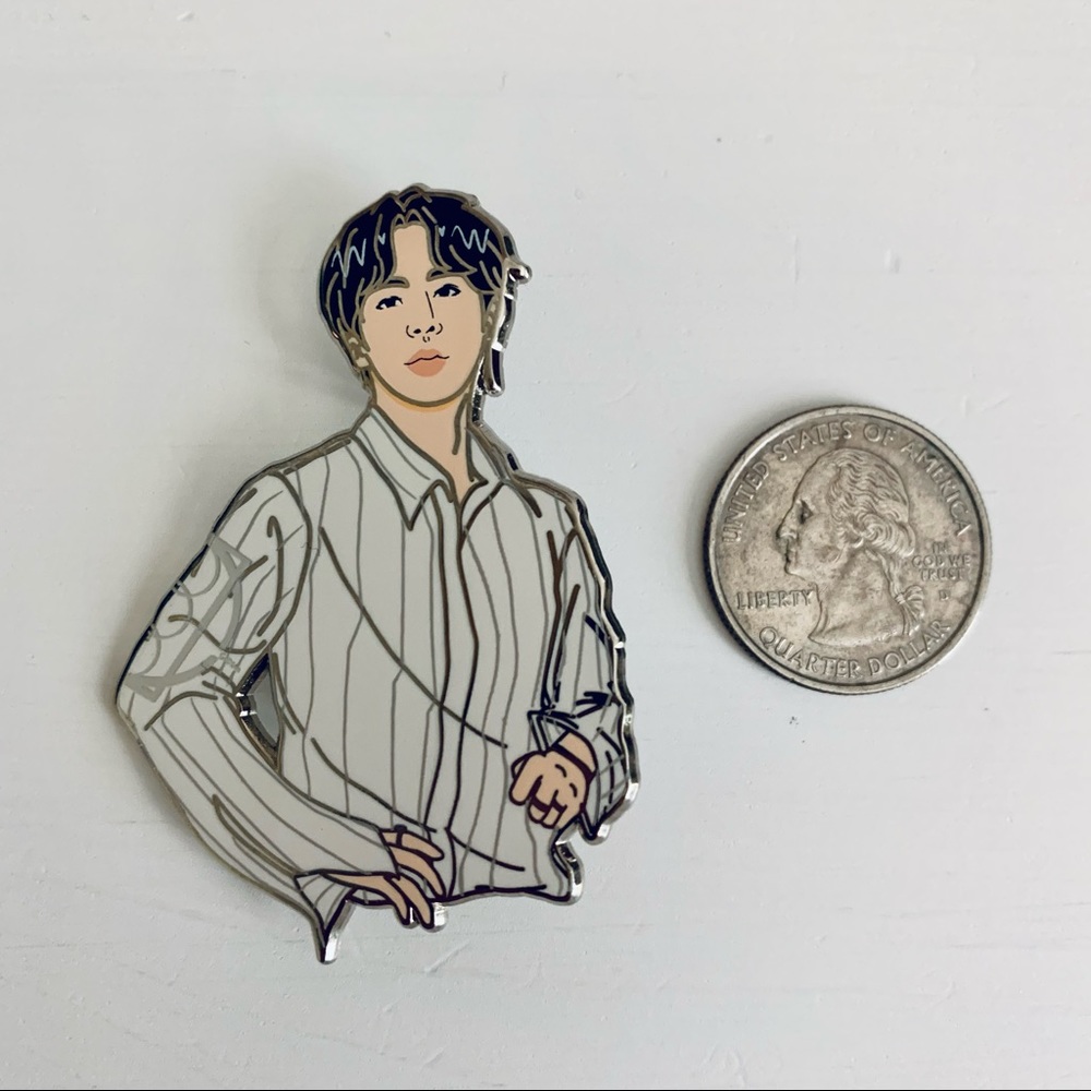 BTS Pin Jin - Picture 4 of 4